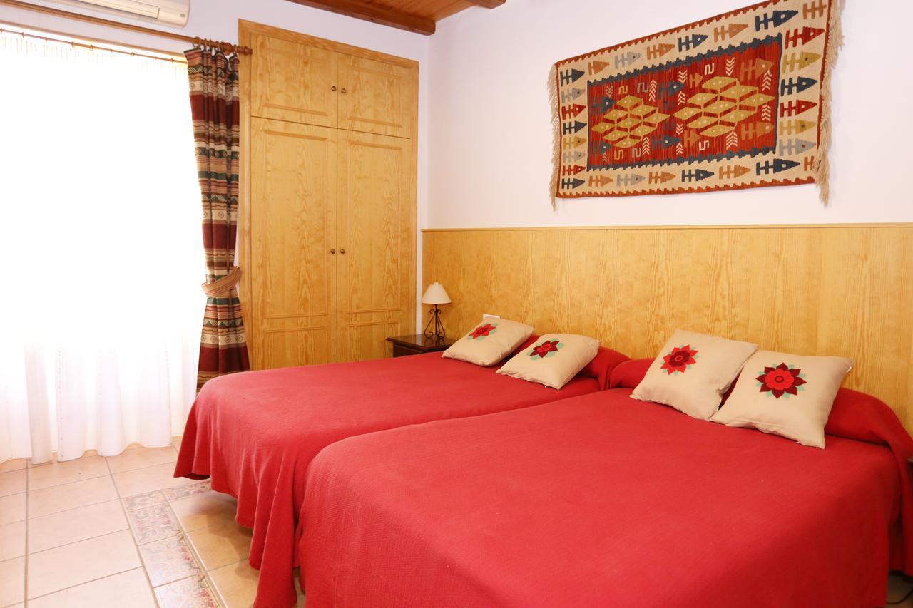Ca Miquelet - Turistrat Guest House Albocacer Bagian luar foto