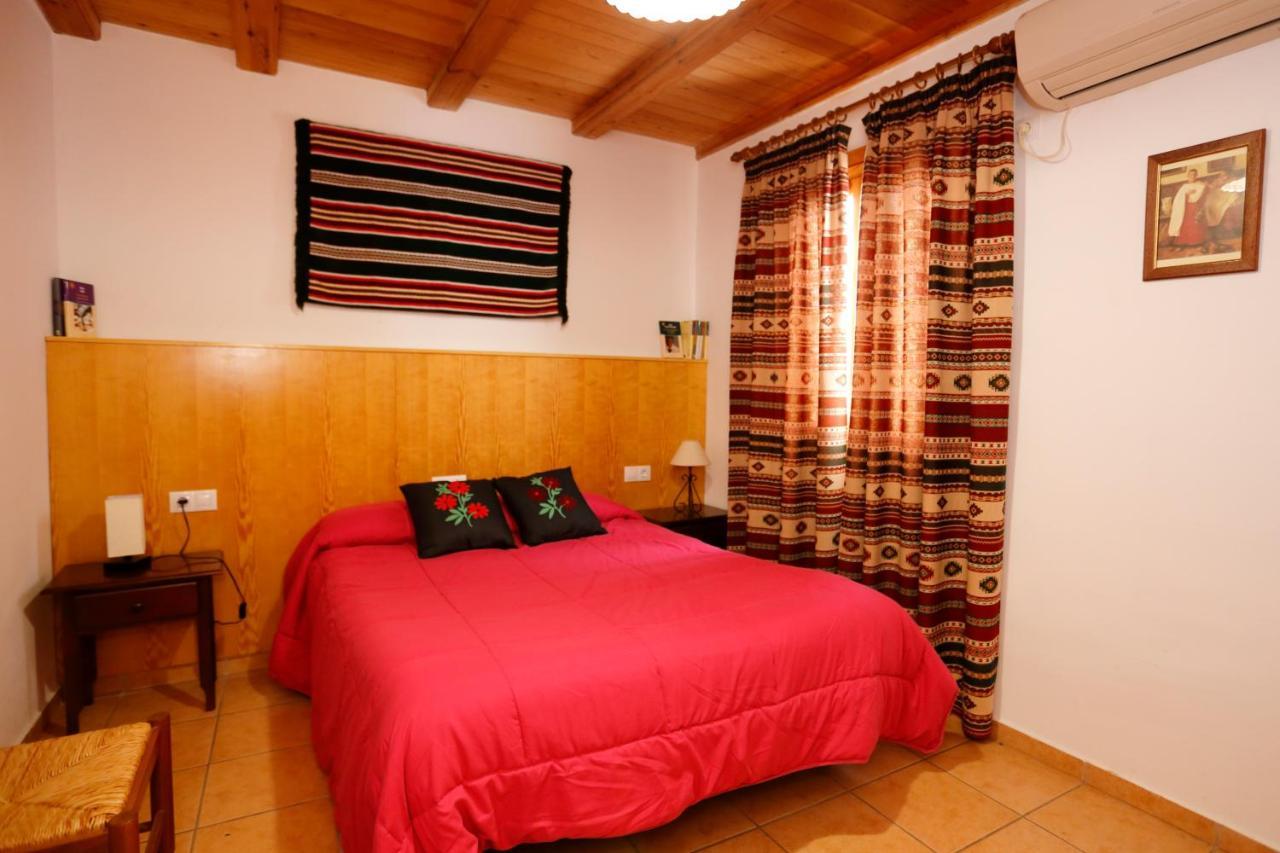 Ca Miquelet - Turistrat Guest House Albocacer Bagian luar foto